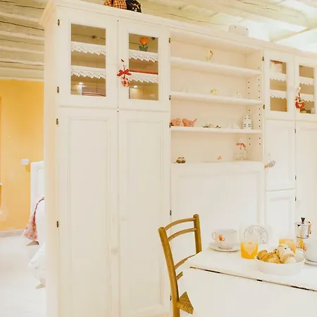 La Casa Degli Uccellini * Lucca