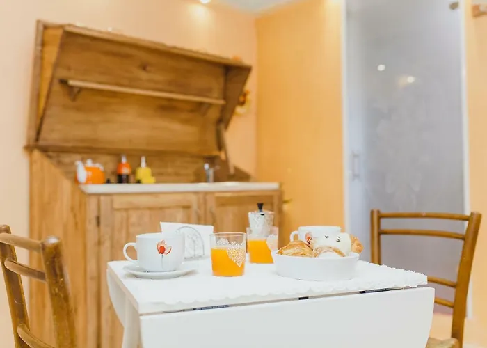 La Casa Degli Uccellini *